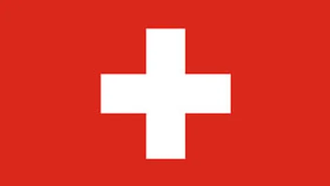 西甲射手榜竞争激烈：莱万领先23球，姆巴佩紧追其后仅一球之差