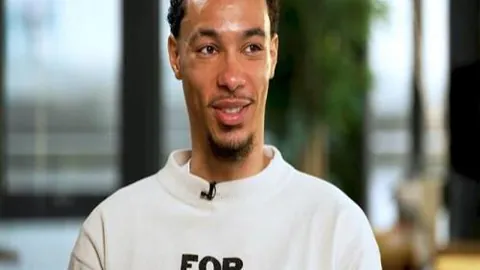 國際足聯引入橙牌懲罰，違規選手將被短暫禁賽於專用區