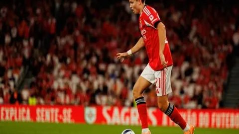 内弗特奇主场出击，誓要在这场对决中彻底击败卡巴拉！